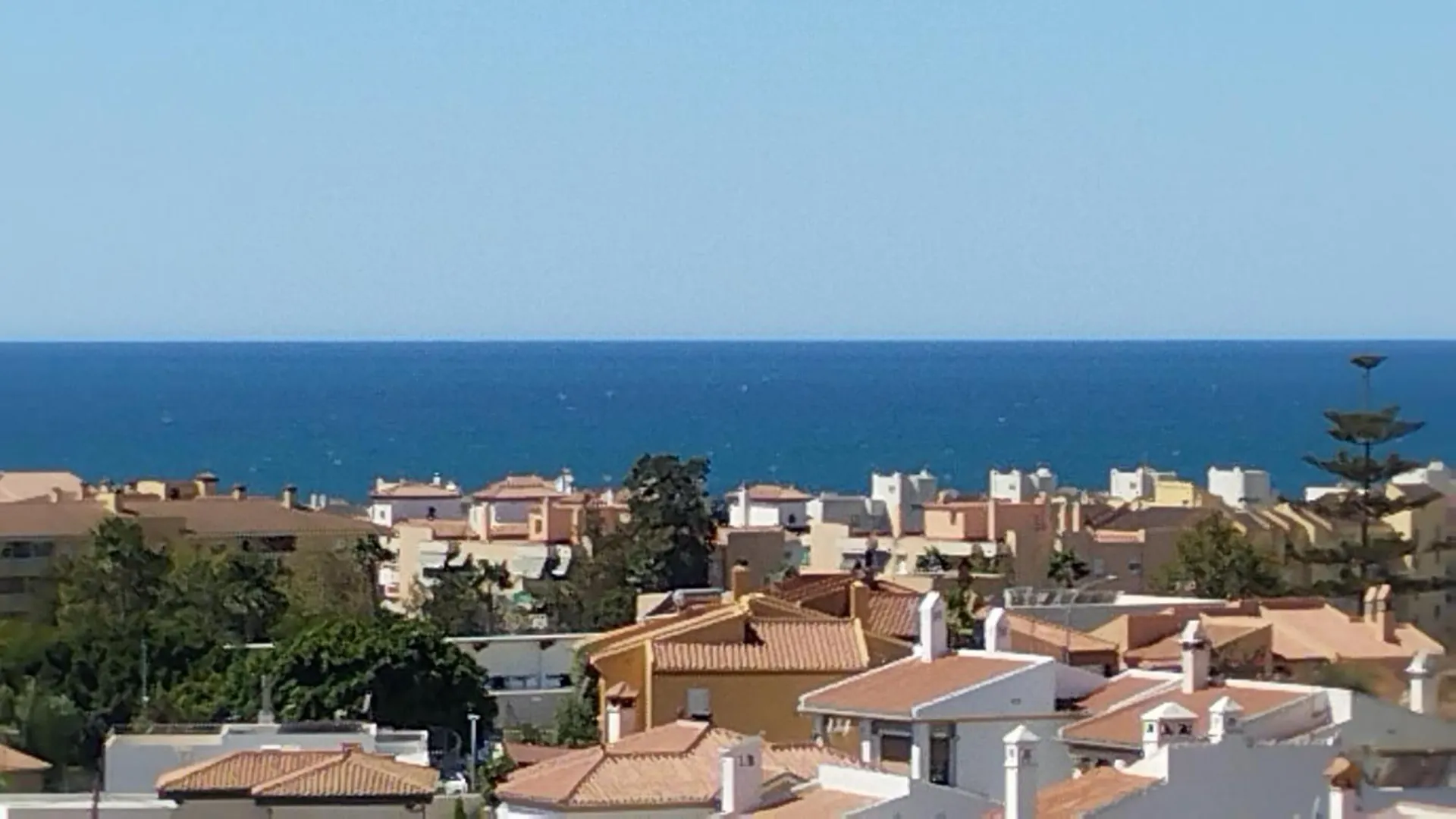 Duplex Adosado En Rincon De La Victoria Apartman 0*,  Spanyolország