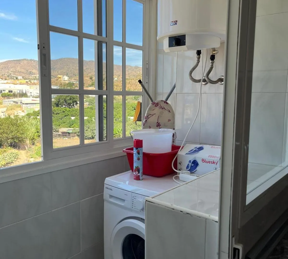 Apartamento Duplex Adosado En Rincón de la Victoria 0*,
